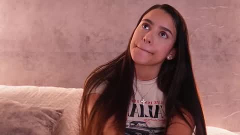 nicky and blake online show from September 12, 5:46 pm