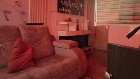 nicky_as online show from April 16, 9:39 pm