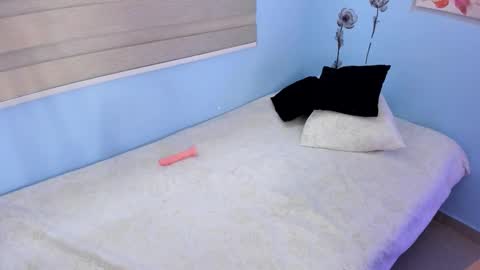 lucy online show from March 6, 9:55 pm