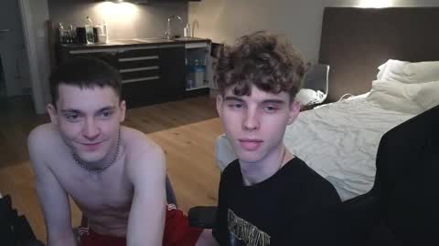 Nicki  Danny online show from September 28, 5:18 pm