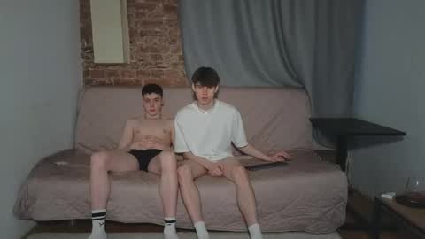 Nicki  Danny online show from April 25, 5:54 pm