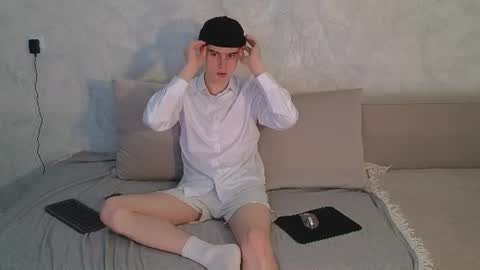 Snapshot of nicky_mart chatting on July 28, 7:04 pm Nicki Danny online show from July 28, 7:04 pm