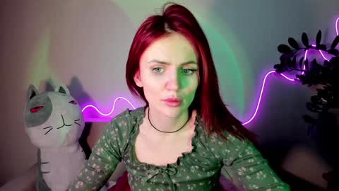 Snapshot of nicky_weekends chatting on December 13, 3:16 am Nicky Weekends online show from December 13, 3:16 am