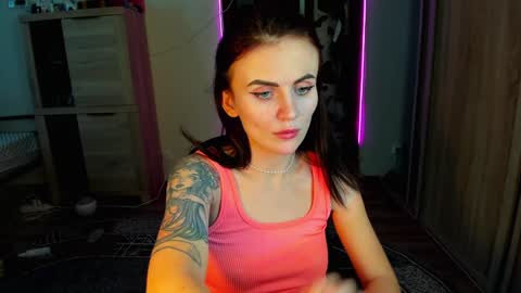 Snapshot of nicky_weekends chatting on January 31, 10:31 am Nicky Weekends online show from January 31, 10:31 am