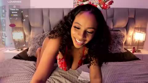 Snapshot of nickytouse chatting on December 22, 10:47 pm Nicky online show from December 22, 10:47 pm