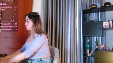 Nicky online show from February 16, 4:53 pm