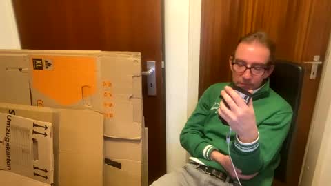 Snapshot of nico181969 chatting on January 25, 12:48 am Nico online show from January 25, 12:48 am