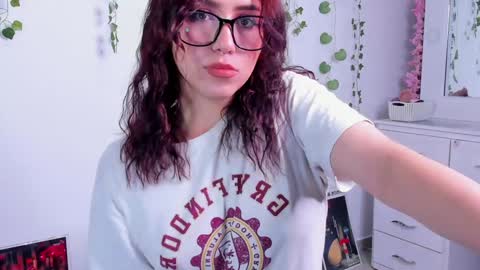 Snapshot of nico_lette_ chatting on January 10, 4:01 am Nico online show from January 10, 4:01 am