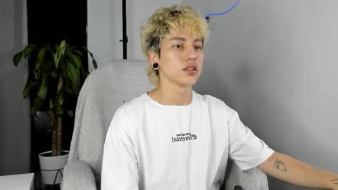 Snapshot of nico_nico_xd chatting on September 15, 3:28 am Nico online show from September 15, 3:28 am