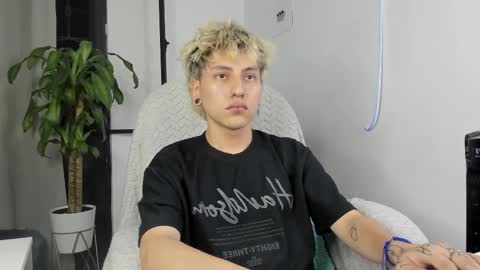 Snapshot of nico_nico_xd chatting on October 1, 5:57 am Nico online show from October 1, 5:57 am