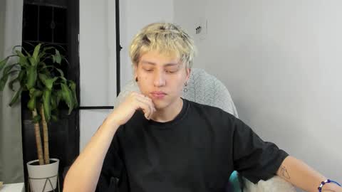 Snapshot of nico_nico_xd chatting on October 18, 2:47 am Nico online show from October 18, 2:47 am