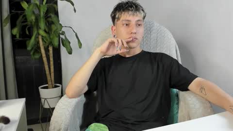 Snapshot of nico_nico_xd chatting on November 17, 4:29 am Nico online show from November 17, 4:29 am