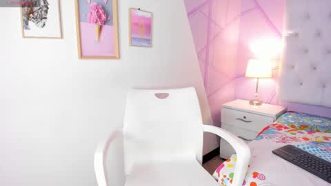 Snapshot of nicol_betancur chatting on February 15, 5:09 am Nicol  online show from February 15, 5:09 am