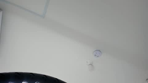 Snapshot of nicol_giraldo chatting on November 24, 4:23 am Nicol online show from November 24, 4:23 am