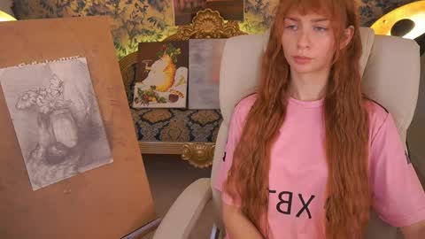 Nicol Moonn online show from April 22, 1:23 pm