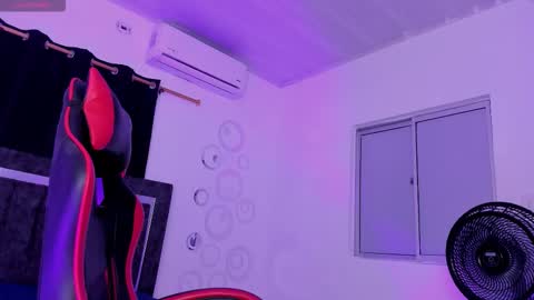 Nicol online show from September 28, 2:28 am