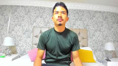 Nicolai online show from November 26, 10:05 am