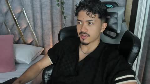 Nicolai online show from April 21, 12:11 pm