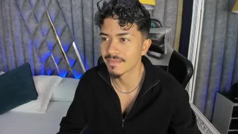 Nicolai online show from April 22, 12:07 pm