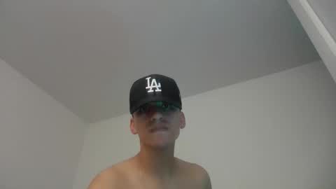 Mateo online show from November 18, 12:05 am