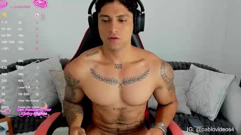 nicolas_montoya online show from March 22, 1:14 pm