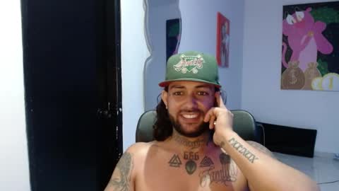 Snapshot of nicolas_torres99 chatting on December 5, 5:59 am nicolas online show from December 5, 5:59 am