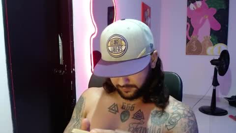 Snapshot of nicolas_torres99 chatting on December 14, 3:18 am nicolas online show from December 14, 3:18 am