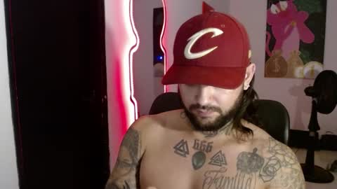 Snapshot of nicolas_torres99 chatting on December 29, 3:00 am nicolas online show from December 29, 3:00 am