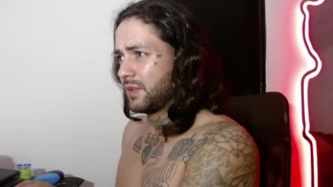 Snapshot of nicolas_torres99 chatting on January 3, 5:06 am nicolas online show from January 3, 5:06 am