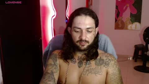 Snapshot of nicolas_torres99 chatting on January 22, 5:16 am nicolas online show from January 22, 5:16 am