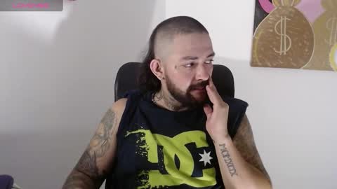 Snapshot of nicolas_torres99 chatting on January 30, 2:06 am nicolas online show from January 30, 2:06 am