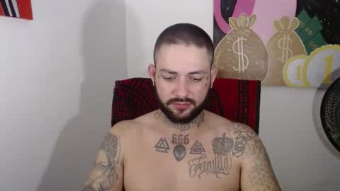 Snapshot of nicolas_torres99 chatting on February 5, 3:34 am nicolas online show from February 5, 3:34 am