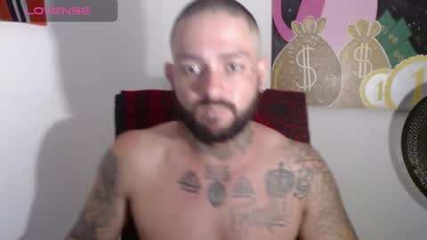 Snapshot of nicolas_torres99 chatting on March 3, 3:19 am nicolas online show from March 3, 3:19 am