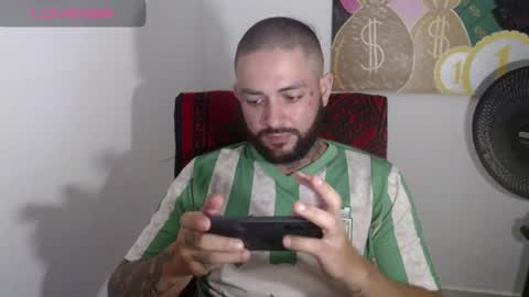 Snapshot of nicolas_torres99 chatting on March 5, 4:13 am nicolas online show from March 5, 4:13 am