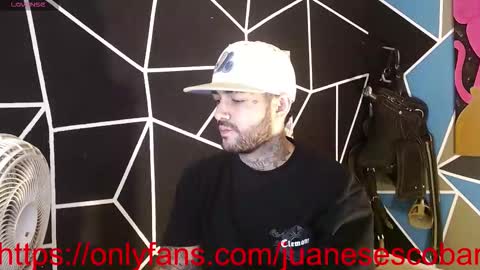 Snapshot of nicolas_torres99 chatting on October 13, 3:17 am nicolas online show from October 13, 3:17 am