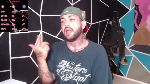 Snapshot of nicolas_torres99 chatting on November 21, 6:17 pm nicolas online show from November 21, 6:17 pm