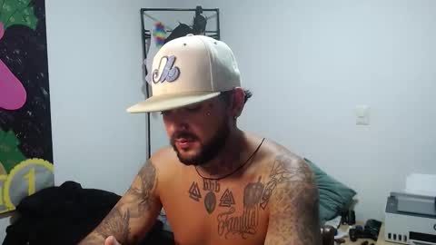 Snapshot of nicolas_torres99 chatting on December 14, 3:12 am nicolas online show from December 14, 3:12 am