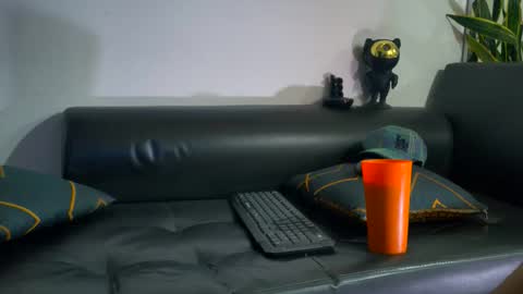 Nicolas online show from November 5, 3:50 am