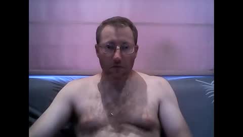 Snapshot of nicolaslapin87 chatting on June 2, 4:53 pm nicolaslapin87 online show from June 2, 4:53 pm