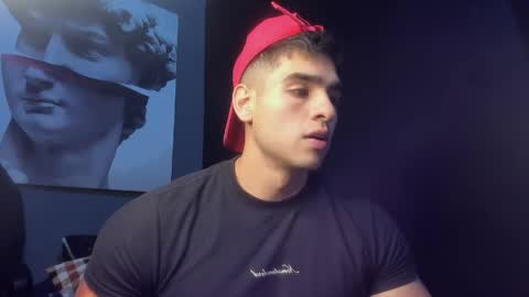 Snapshot of nicolasmuscle chatting on April 16, 12:55 am Andres online show from April 16, 12:55 am