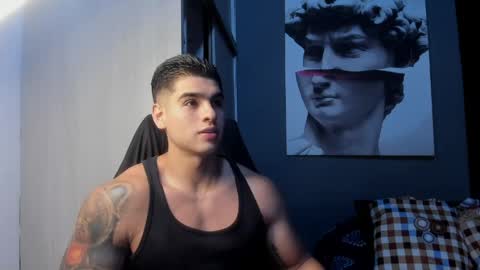 Snapshot of nicolasmuscle chatting on April 24, 5:59 pm Andres online show from April 24, 5:59 pm