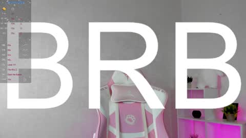 Snapshot of nicole_charm chatting on December 8, 4:04 am GMT7TueWedThSu 0300am-0900am. Sa 1000am-0400pm online show from December 8, 4:04 am