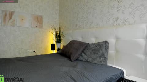 Snapshot of nicole_charm chatting on October 7, 8:39 pm GMT7TueWedThSu 0300am-0900am. Sa 1000am-0400pm online show from October 7, 8:39 pm