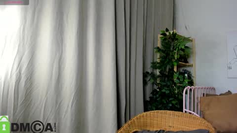 Snapshot of nicole_charm chatting on October 12, 8:08 pm GMT7TueWedThSu 0300am-0900am. Sa 1000am-0400pm online show from October 12, 8:08 pm