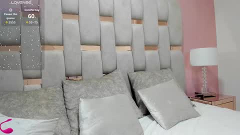 Snapshot of nicole_fisherr chatting on October 2, 5:03 am nicole_fisherr online show from October 2, 5:03 am