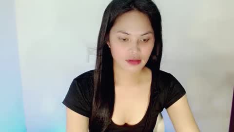 nicole_kiss01 online show from December 10, 3:01 pm