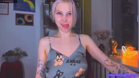 Nicole online show from January 9, 12:46 am