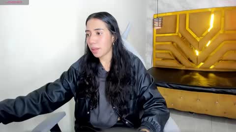 Snapshot of nicole_samantha chatting on October 1, 11:49 am Samantha online show from October 1, 11:49 am