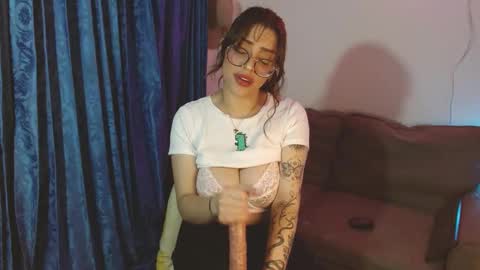 Nicole White online show from December 1, 11:36 pm