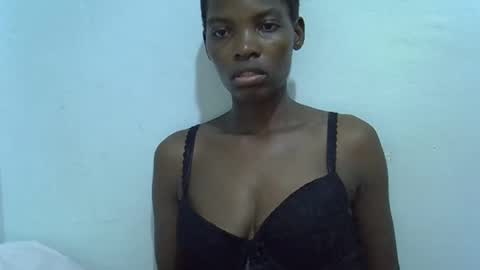 Snapshot of nicoleberry254 chatting on February 9, 2:29 pm nicoleberry254 online show from February 9, 2:29 pm